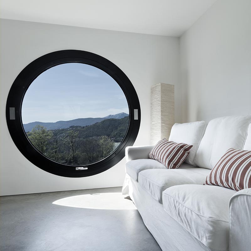 Operable round windows